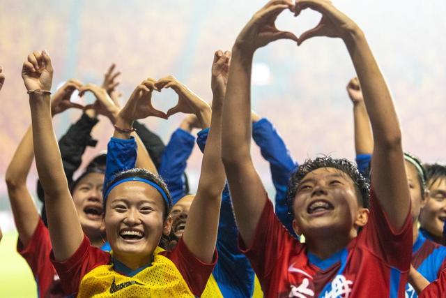 国际乒联成立百年 2026年世界乒乓球日贵阳主会场活动启幕